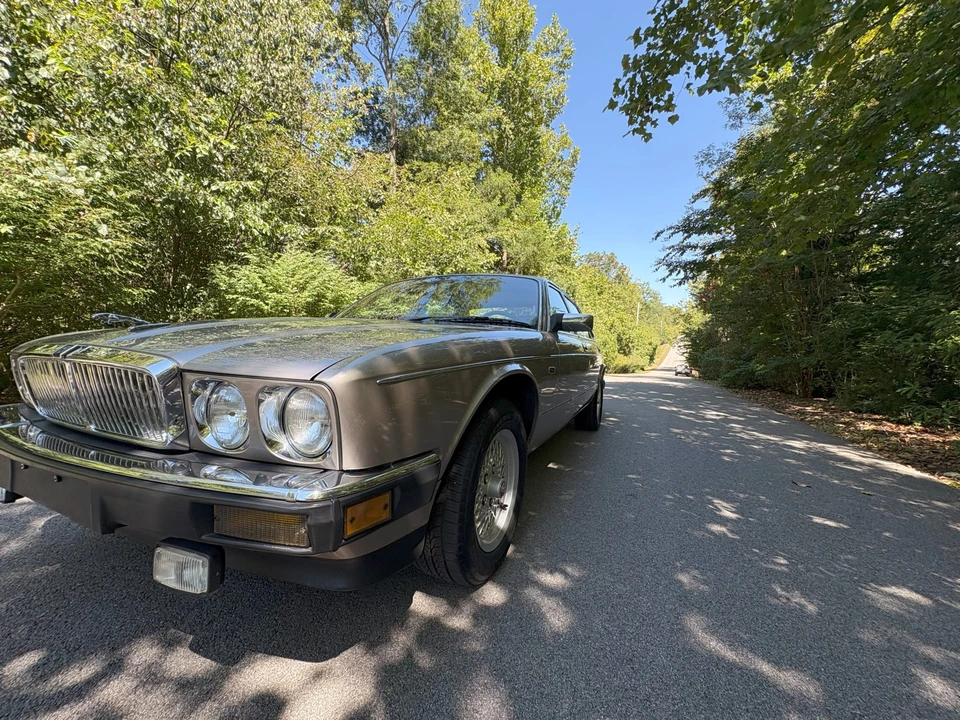 1988 Jaguar XJ40 XJ - Image 22 of 31