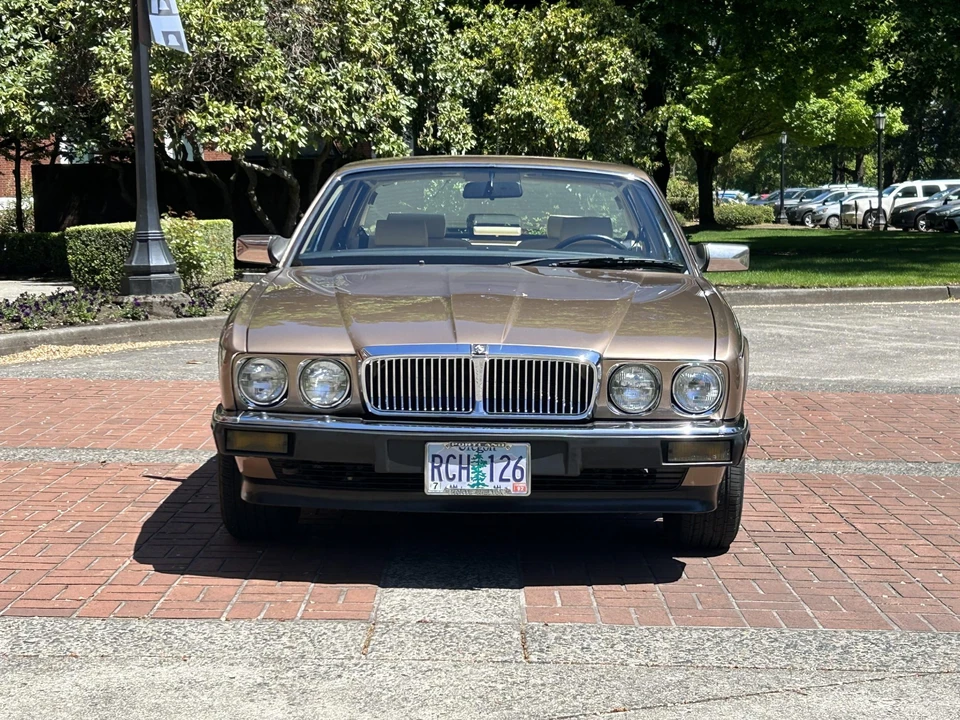 1988 Jaguar XJ Series 3 - Image 23 of 31