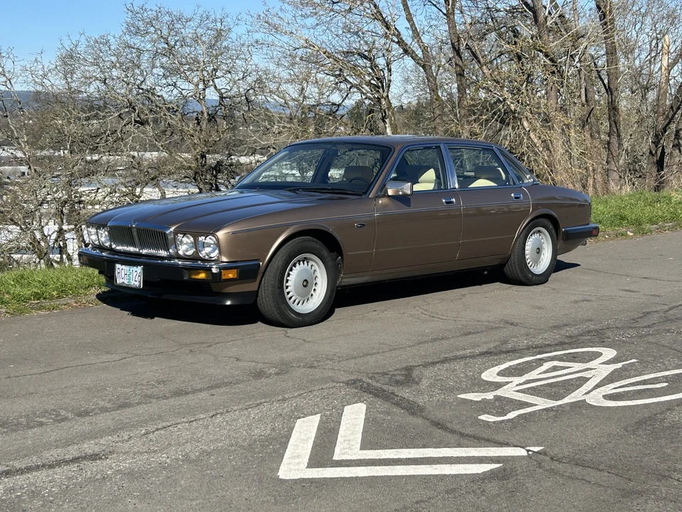 1988 Jaguar XJ Series 3 - Image 27 of 31