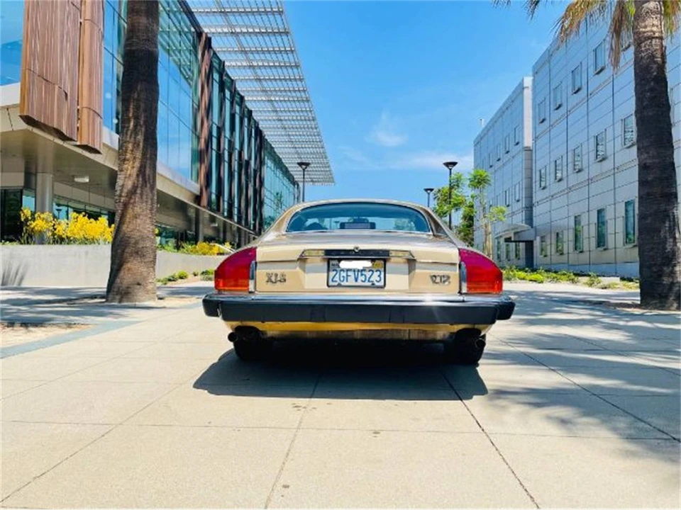1988 Jaguar XJS - Image 2 of 12
