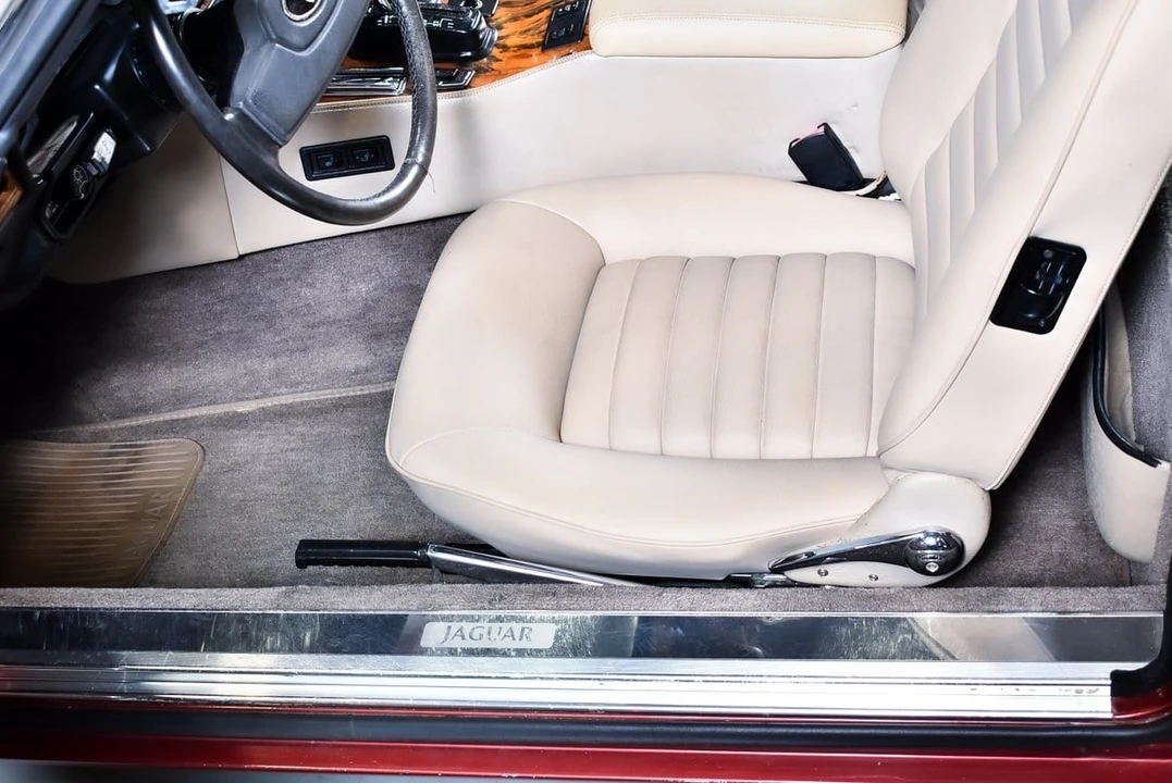 1988 Jaguar XJS Convertible - Image 30 of 30
