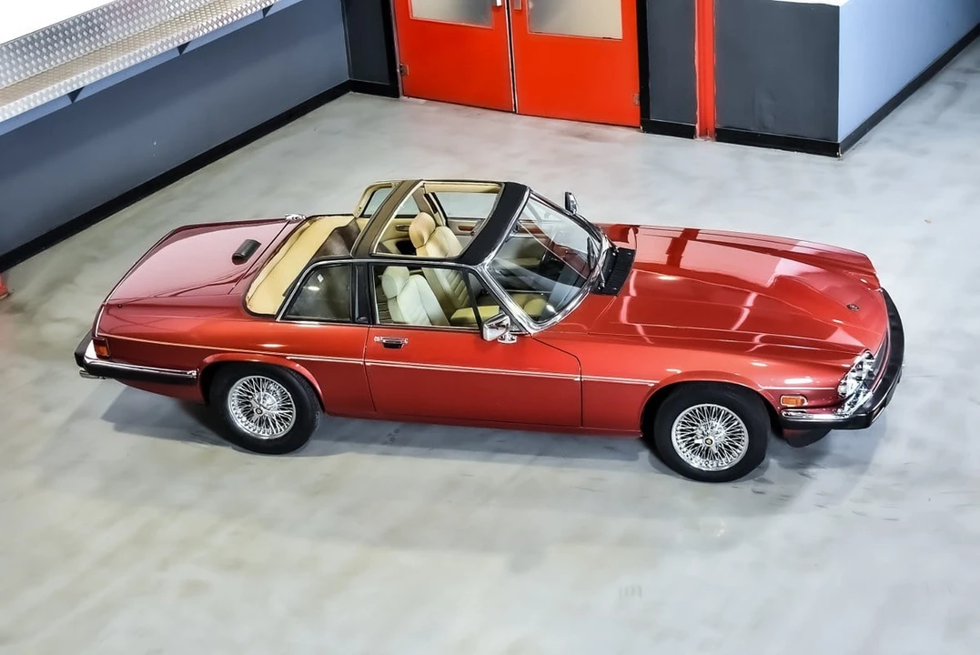 1988 Jaguar XJS Convertible - Image 13 of 30