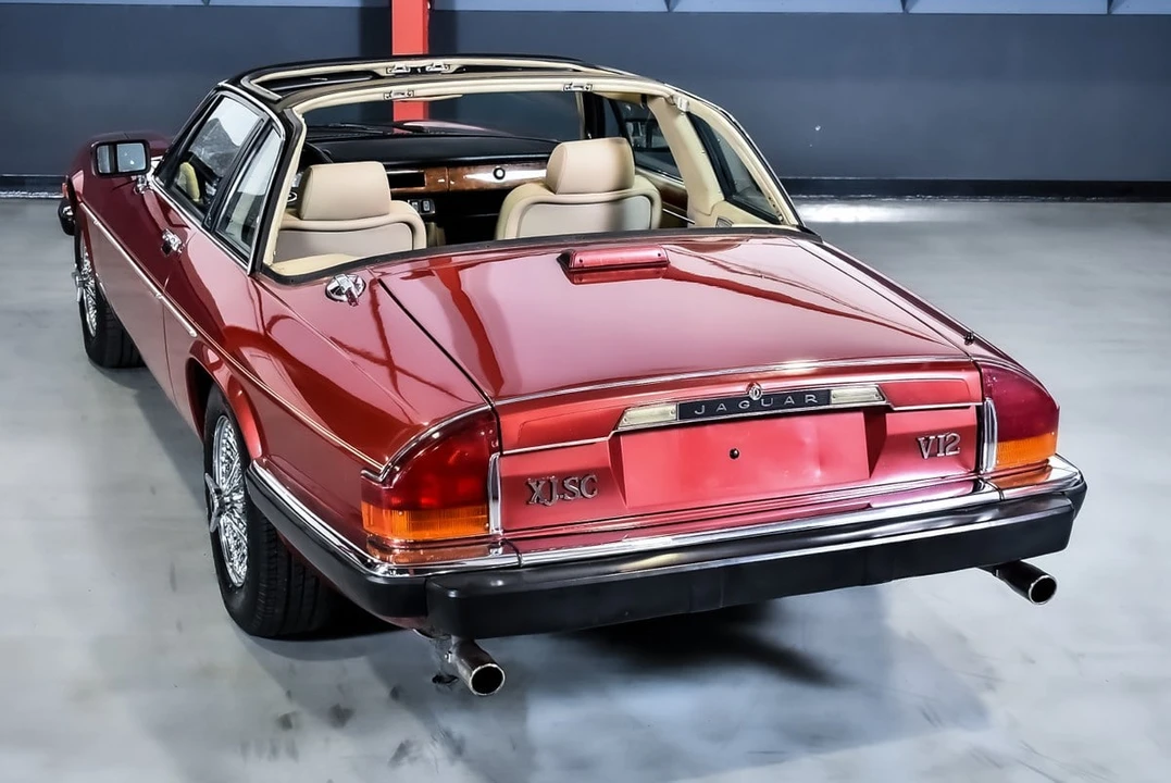 1988 Jaguar XJS Convertible - Image 15 of 30