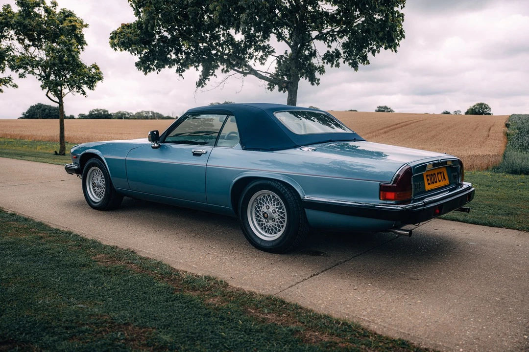 1988 Jaguar XJS Convertible - Image 16 of 30