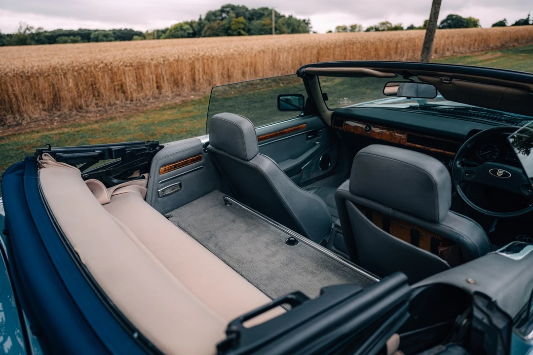 1988 Jaguar XJS Convertible - Image 26 of 30