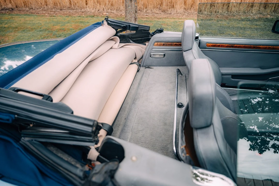 1988 Jaguar XJS Convertible - Image 29 of 30