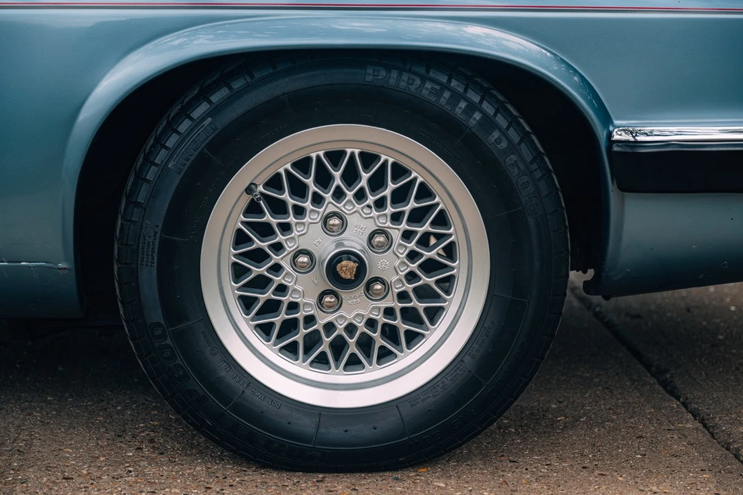 1988 Jaguar XJS Convertible - Image 22 of 30