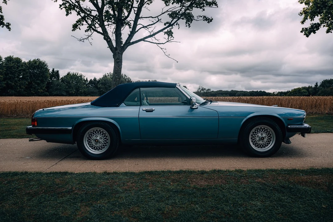 1988 Jaguar XJS Convertible - Image 11 of 30