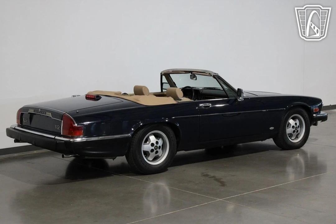 1988 Jaguar XJS Convertible - Image 19 of 21