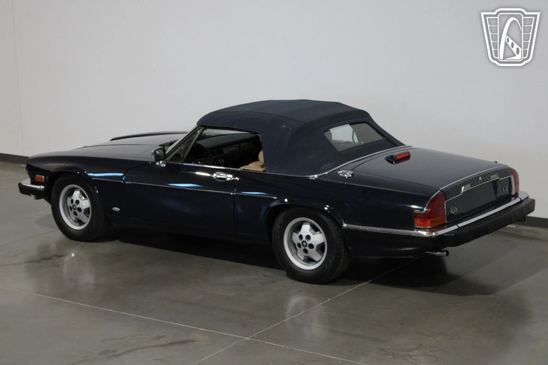 1988 Jaguar XJS Convertible - Image 13 of 21