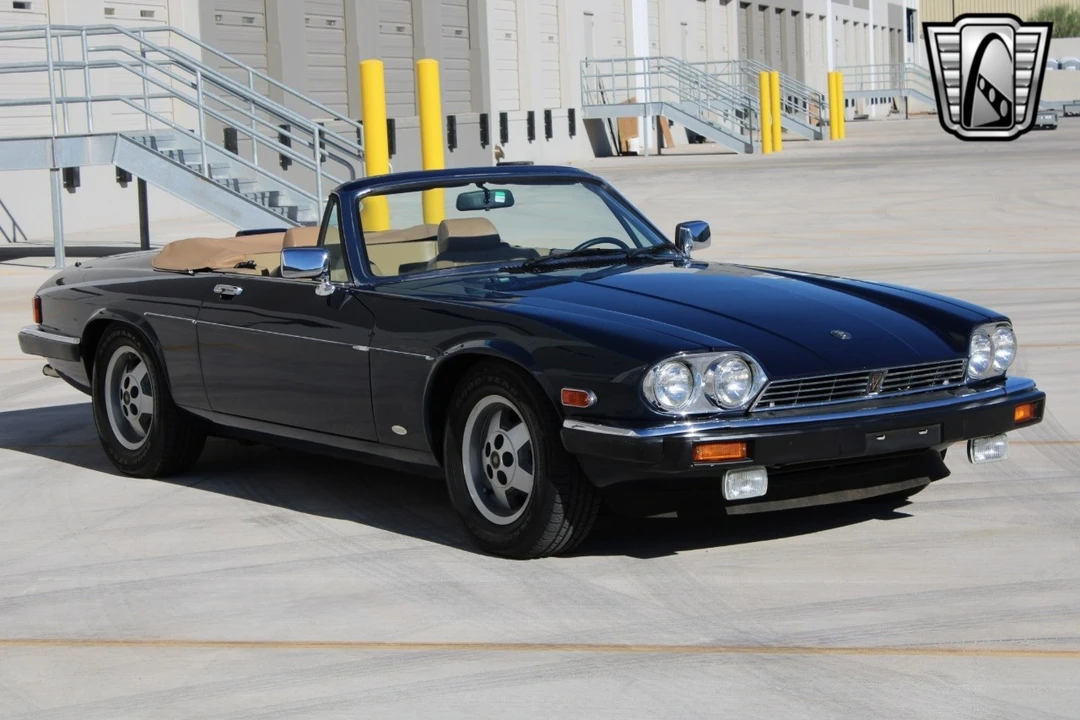 1988 Jaguar XJS Convertible - Image 5 of 12