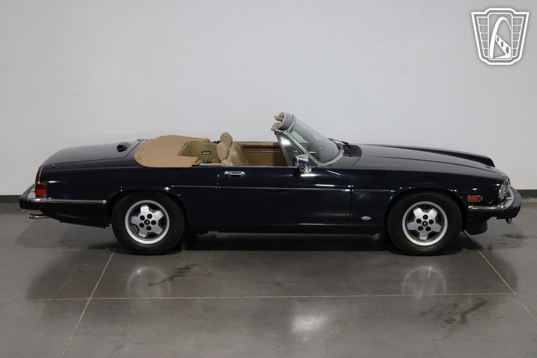 1988 Jaguar XJS Convertible - Image 9 of 12