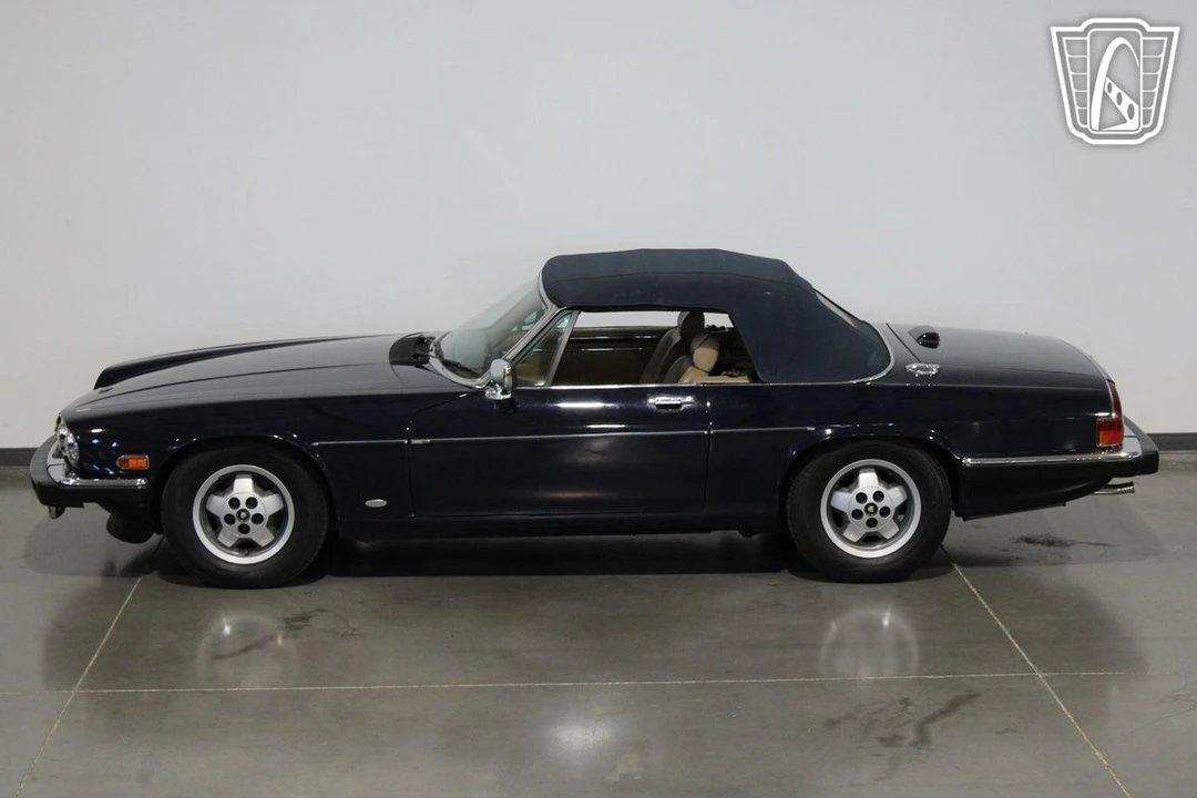 1988 Jaguar XJS Convertible - Image 14 of 21