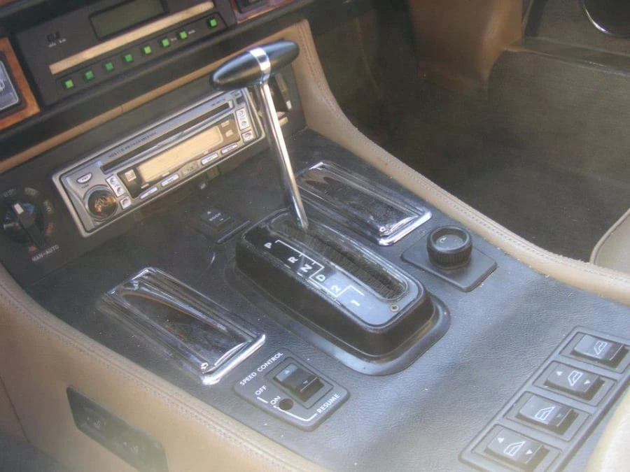 1988 Jaguar XJS Convertible - Image 28 of 31