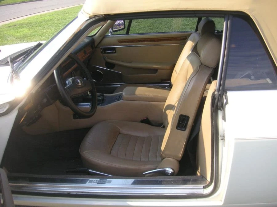 1988 Jaguar XJS Convertible - Image 22 of 31