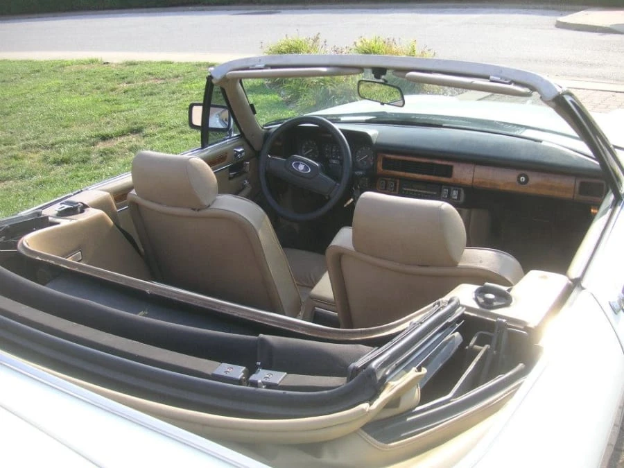 1988 Jaguar XJS Convertible - Image 24 of 31