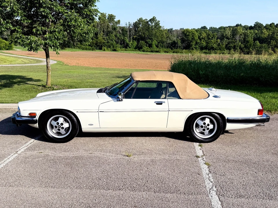 1988 Jaguar XJS Convertible - Image 9 of 21