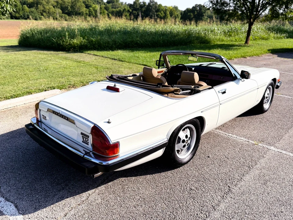 1988 Jaguar XJS Convertible - Image 14 of 21