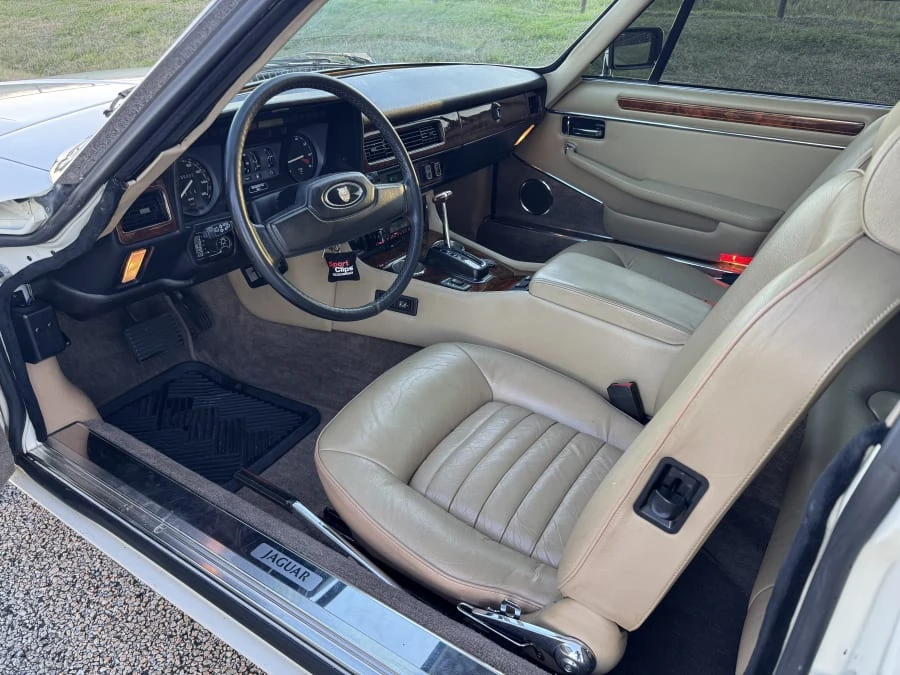 1988 Jaguar XJS - Image 8 of 12