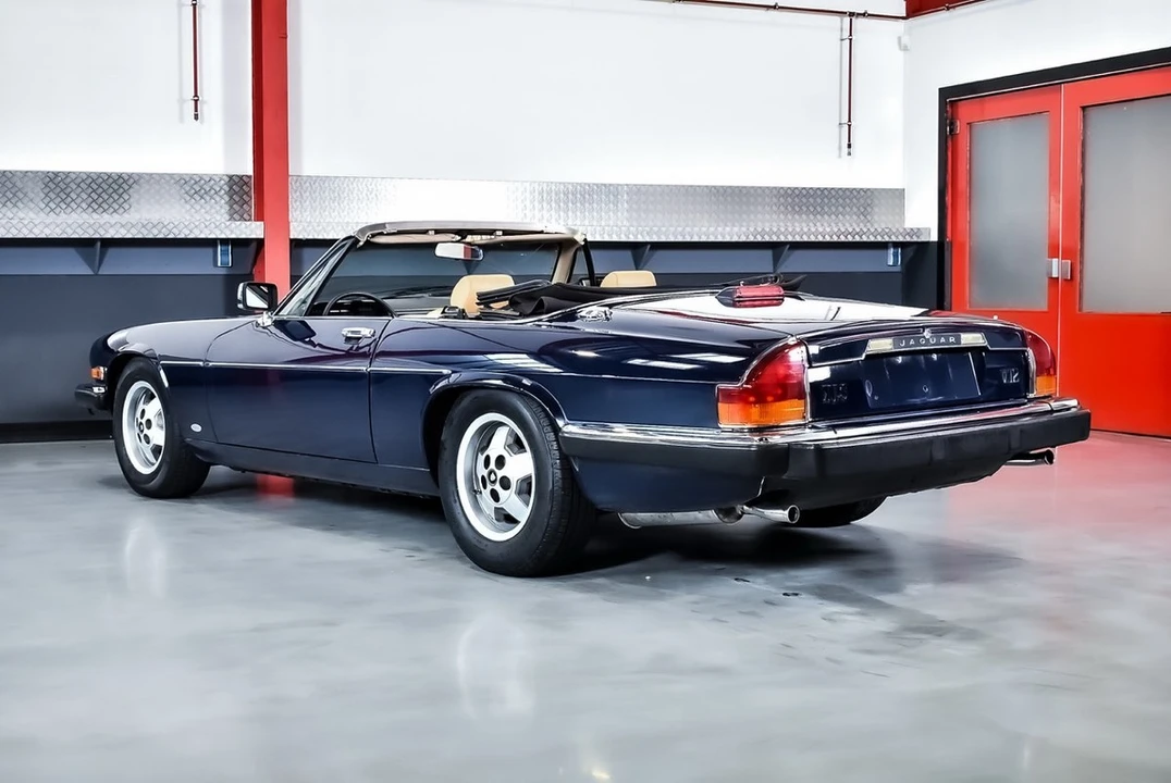 1988 Jaguar XJS Convertible - Image 21 of 30