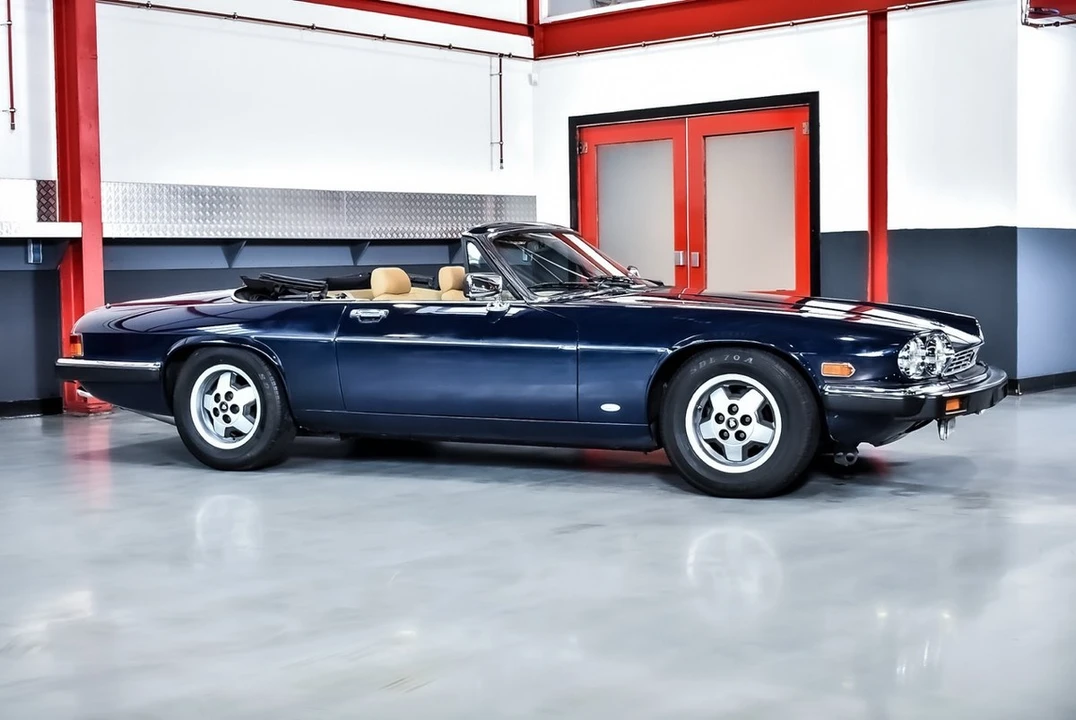 1988 Jaguar XJS Convertible - Image 14 of 30