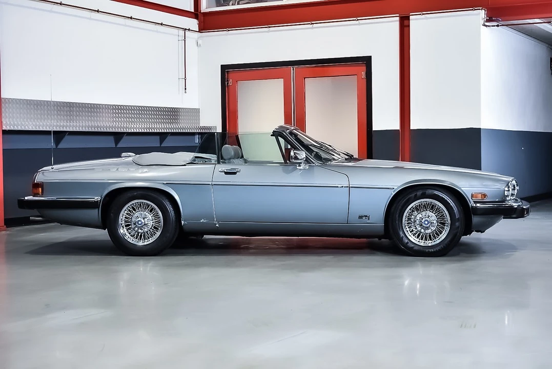 1988 Jaguar XJS Pre-Facelift V12 - Image 17 of 30