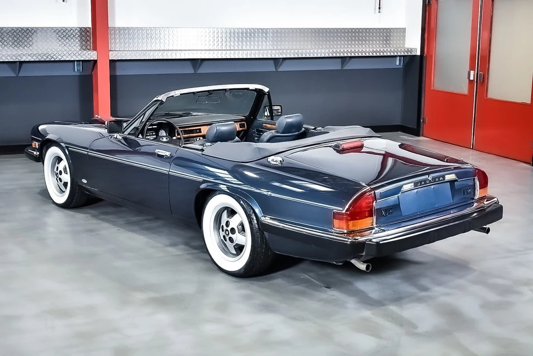1988 Jaguar XJS Convertible - Image 12 of 30