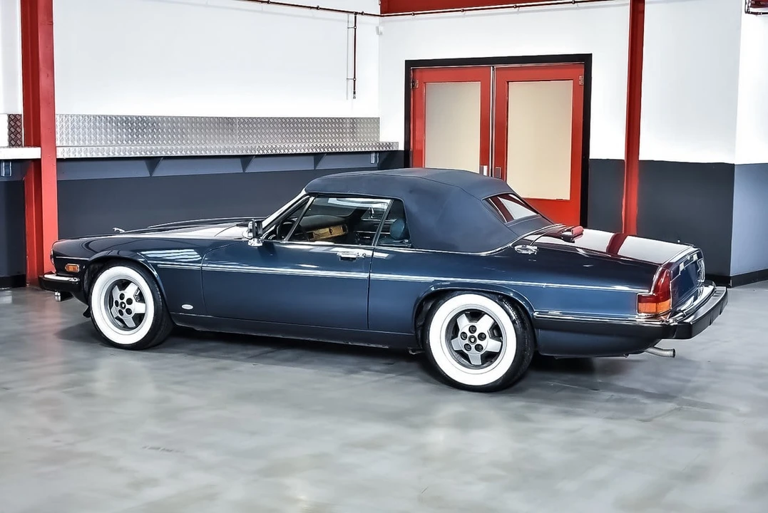 1988 Jaguar XJS Convertible - Image 28 of 30