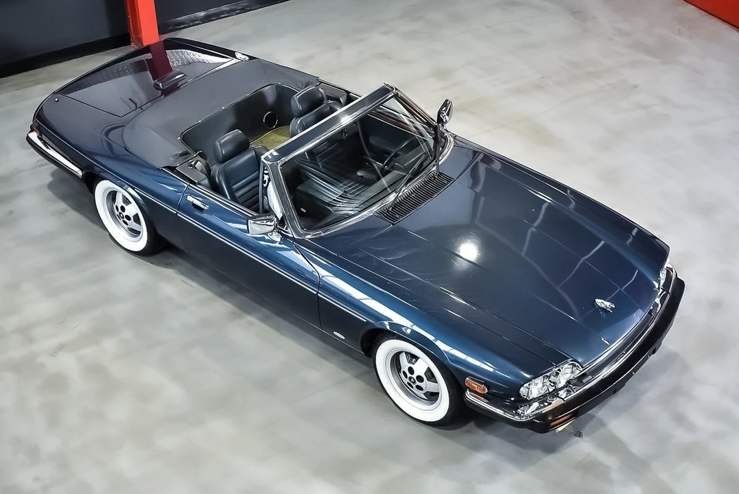 1988 Jaguar XJS Convertible - Image 2 of 30