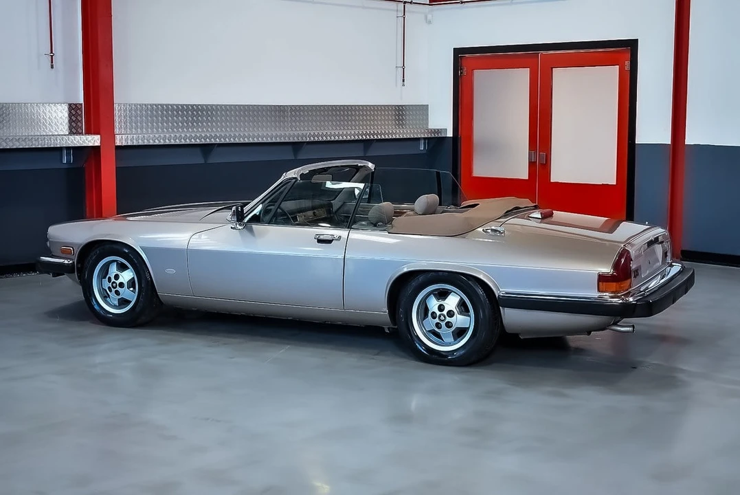1988 Jaguar XJS Pre-Facelift V12 - Image 17 of 30
