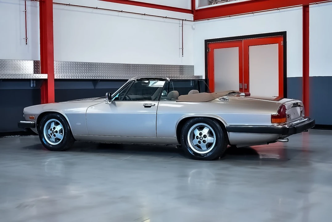 1988 Jaguar XJS Pre-Facelift V12 - Image 18 of 30
