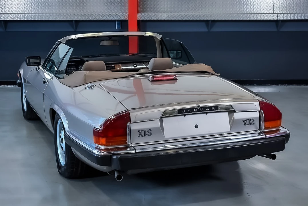 1988 Jaguar XJS Pre-Facelift V12 - Image 13 of 30