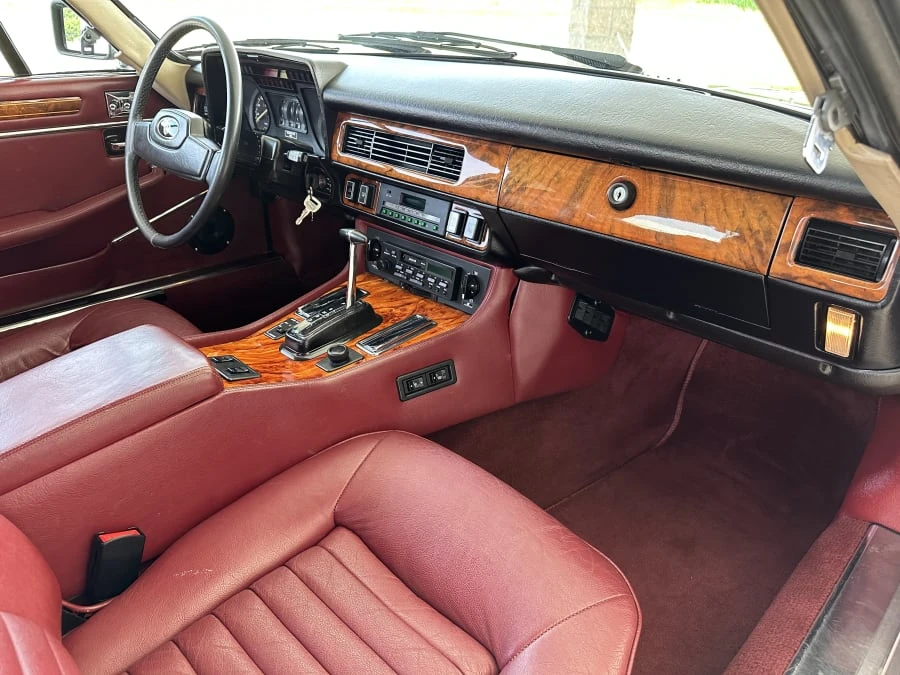 1988 Jaguar XJS - Image 13 of 15