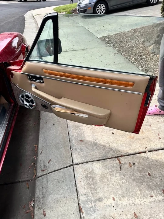 1988 Jaguar XJS Convertible - Image 15 of 15