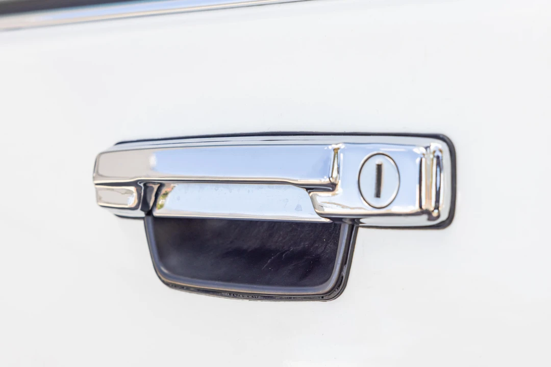 1988 Jaguar XJS Pre-Facelift V12 - Image 24 of 31