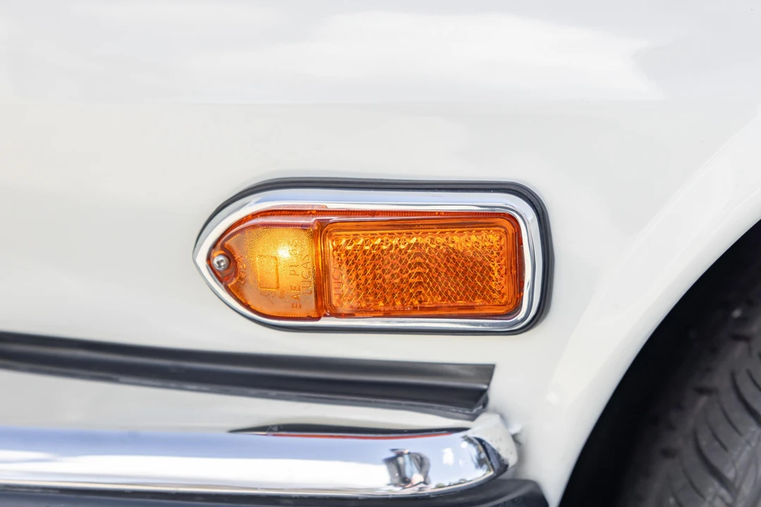 1988 Jaguar XJS Pre-Facelift V12 - Image 17 of 31