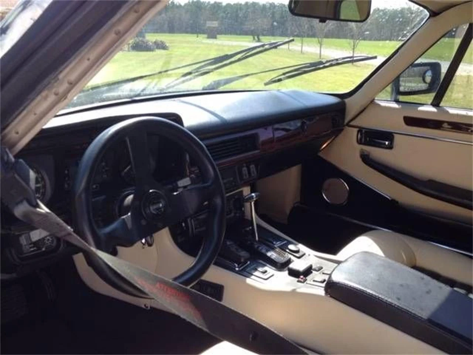 1988 Jaguar XJS Convertible - Image 18 of 21