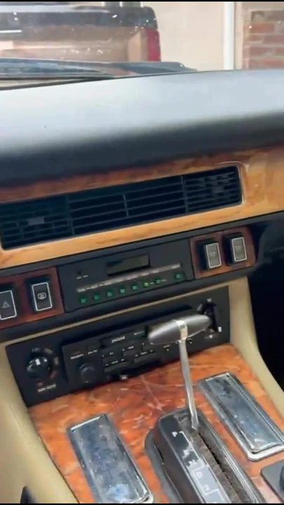 1988 Jaguar XJS - Image 9 of 9