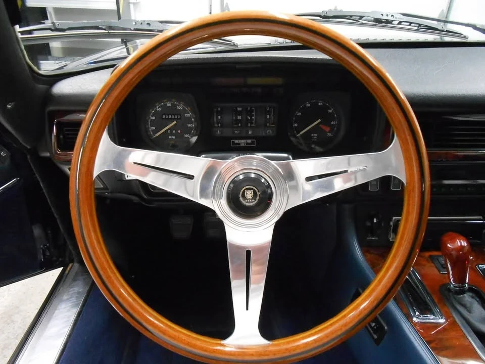 1988 Jaguar XJS Convertible - Image 11 of 20