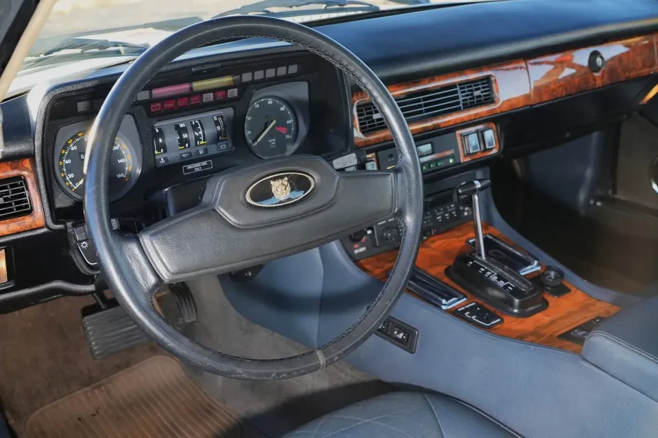 1988 Jaguar XJS Convertible - Image 4 of 16