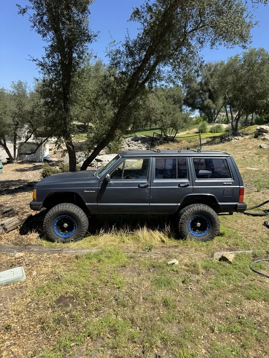 1988 Jeep XJ Cherokee - Image 4 of 16