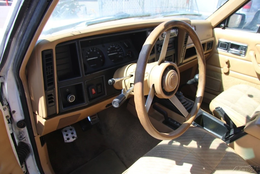 1988 Jeep XJ Cherokee - Image 15 of 21