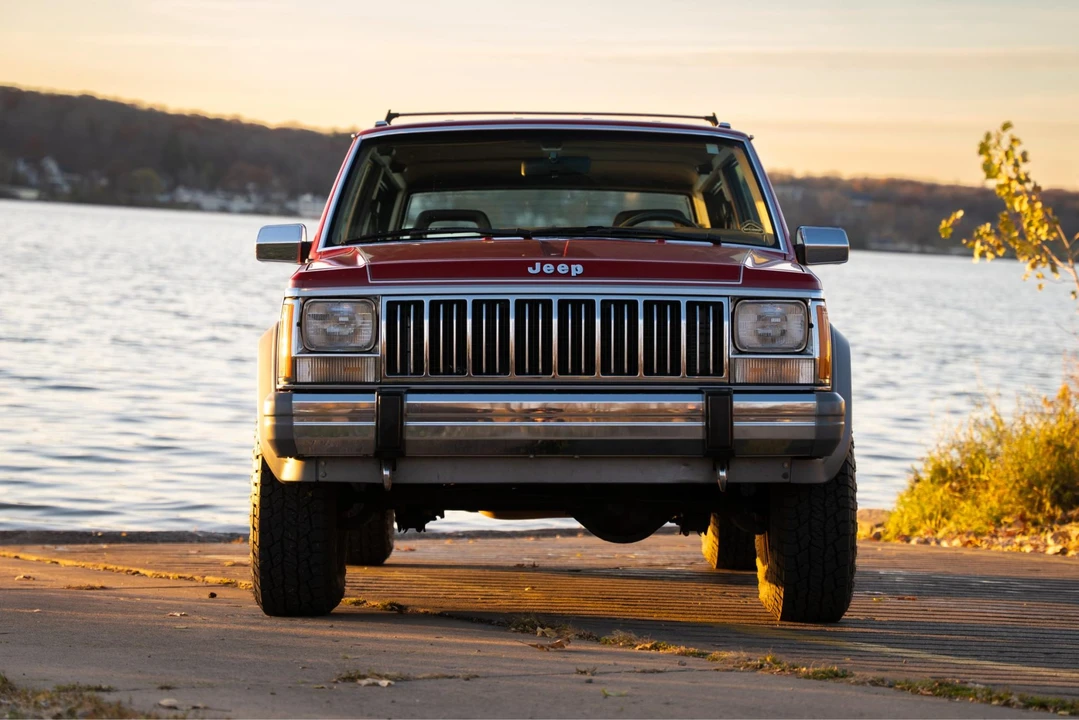 1988 Jeep XJ Cherokee - Image 8 of 31