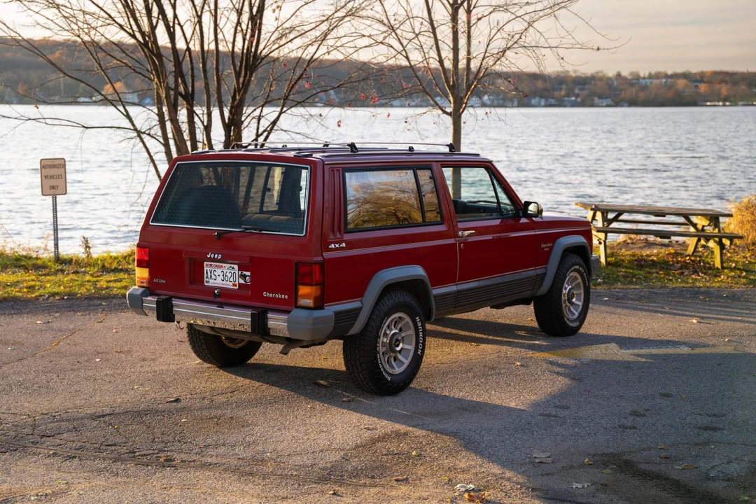 1988 Jeep XJ Cherokee - Image 19 of 31