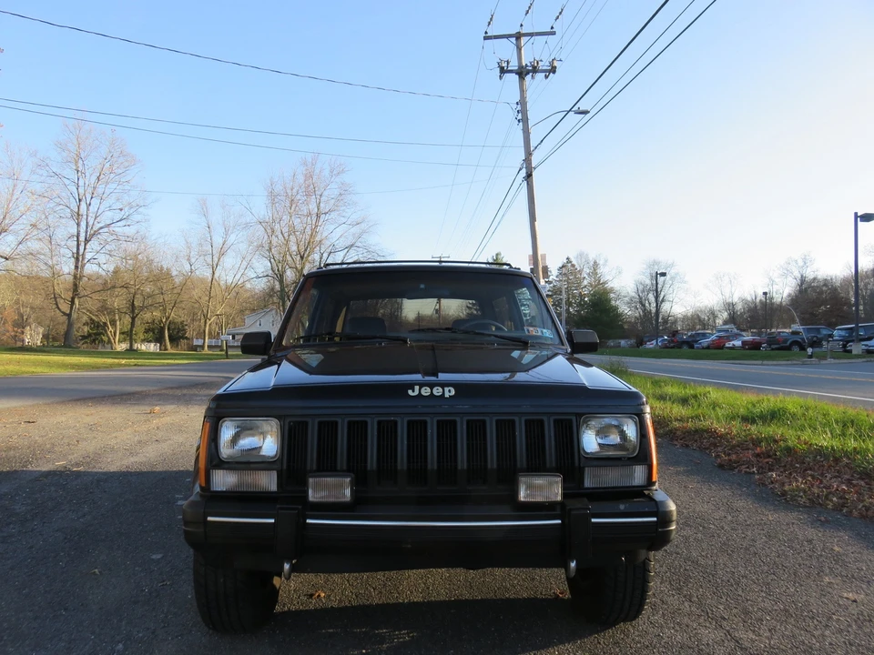 1988 Jeep XJ Cherokee - Image 15 of 31