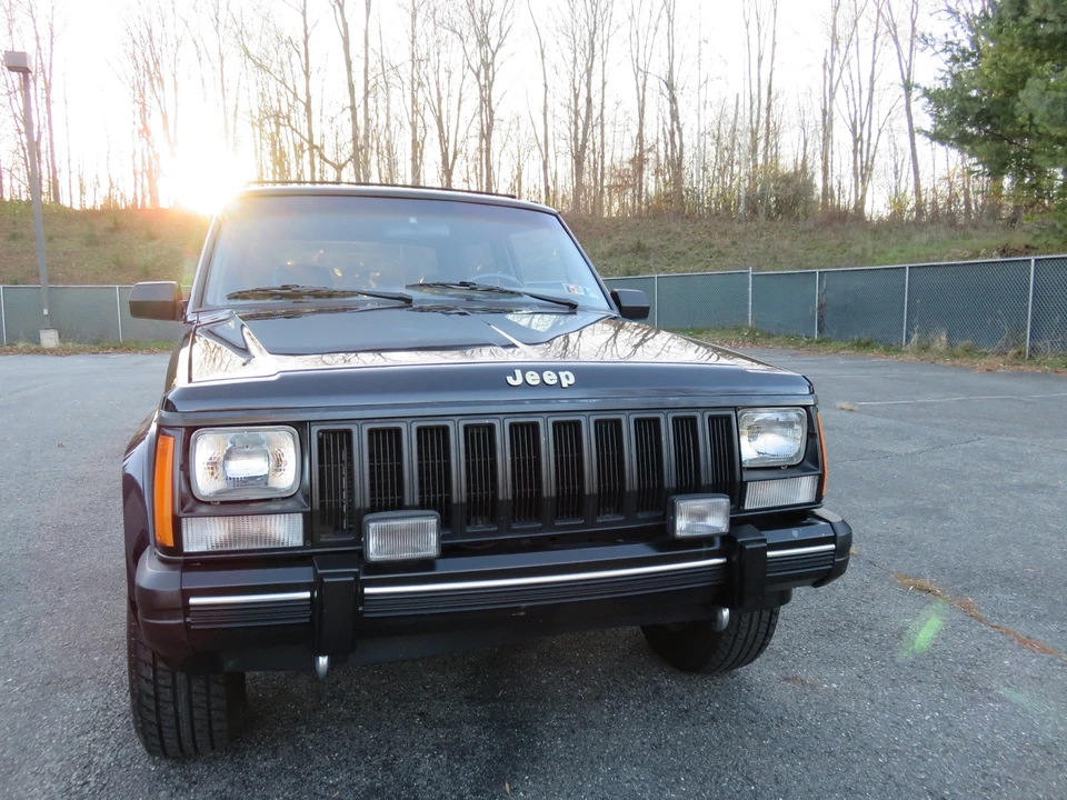 1988 Jeep XJ Cherokee - Image 14 of 31