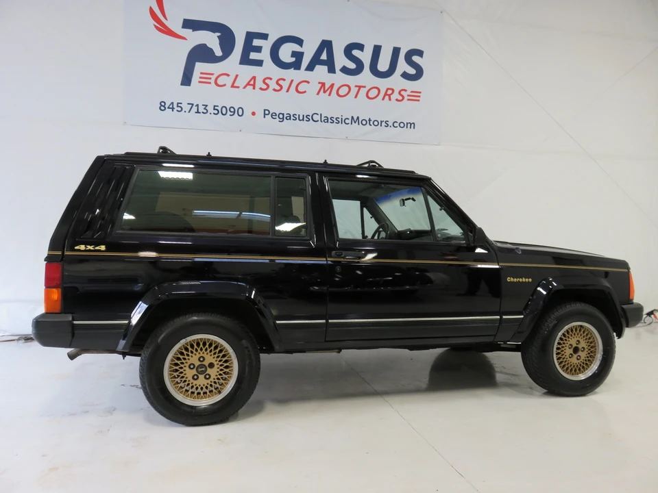 1988 Jeep XJ Cherokee - Image 21 of 31