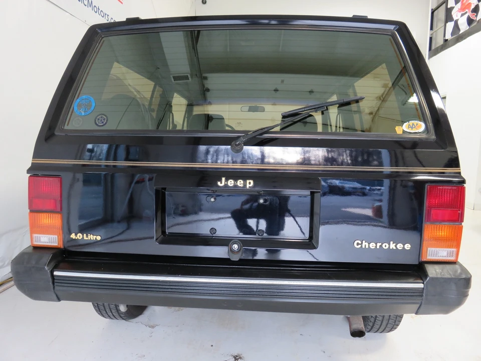 1988 Jeep XJ Cherokee - Image 23 of 31