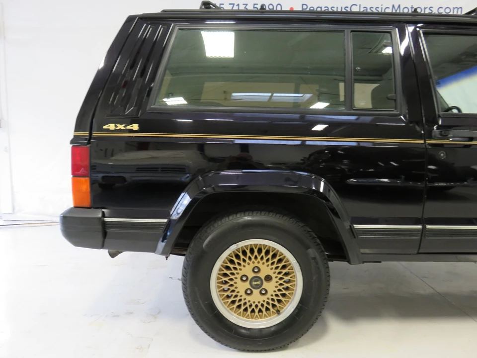 1988 Jeep XJ Cherokee - Image 24 of 31