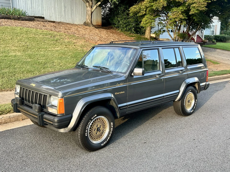 1988 Jeep XJ Cherokee - Image 10 of 31